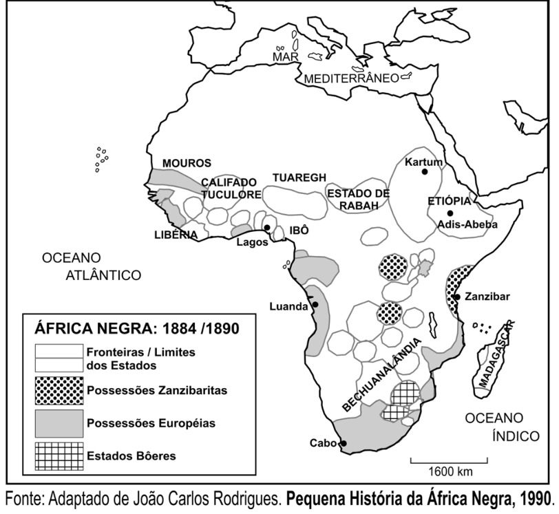 F1 Mapa histórico do continente africano com o título "África Negra: 1884 / 1890", indicando no mapa e na legenda: Fronteiras / Limites dos Estados, Possessões Zanzibaritas, Possessões Européias e Estados Bôeres, além de destacar regiões como Mouros, Califado Tuculore, Tuaregh, Estado de Rabah, Libéria, Ibô, Bechuanalândia e Etiópia, e cidades como Lagos, Luanda, Cabo, Kartum, Adis-Abeba e Zanzibar.