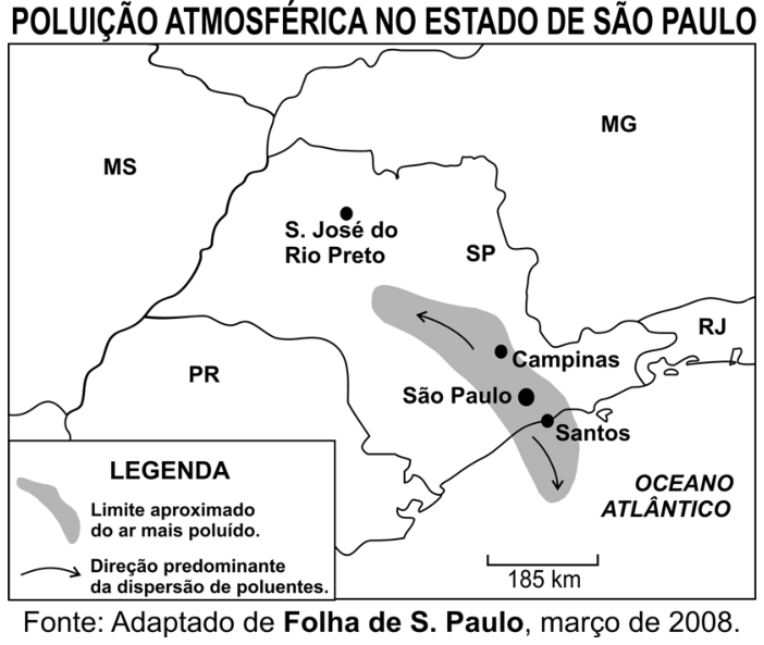 Mapa da poluição atmosférica no Estado de São Paulo, destacando com uma mancha a área aproximada do ar mais poluído ao redor de Campinas, São Paulo e Santos, com setas indicando a dispersão de poluentes para o interior e para o Oceano Atlântico.
