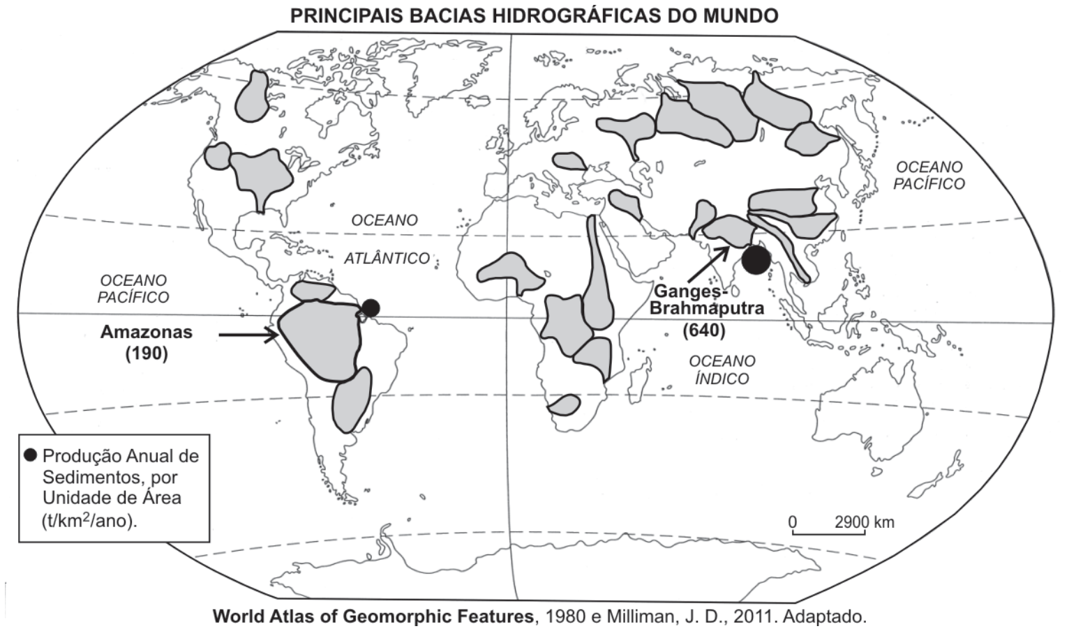 Mapa-múndi intitulado "PRINCIPAIS BACIAS HIDROGRÁFICAS DO MUNDO", destacando diversas bacias hidrográficas em cinza. Há destaque para a bacia do Amazonas, indicada com produção anual de sedimentos por unidade de área de 190 t/km²/ano, e para a bacia Ganges-Brahmaputra, com 640 t/km²/ano, representadas por círculos proporcionais pretos na foz. Abaixo do mapa consta a fonte: World Atlas of Geomorphic Features, 1980 e Milliman, J. D., 2011. Adaptado.