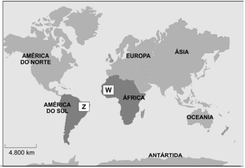 Mapa-múndi identificando os continentes: América do Norte, Europa, Ásia, América do Sul (com a marcação Z), África (com a marcação W), Oceania e Antártida, com escala de 4.800 km.