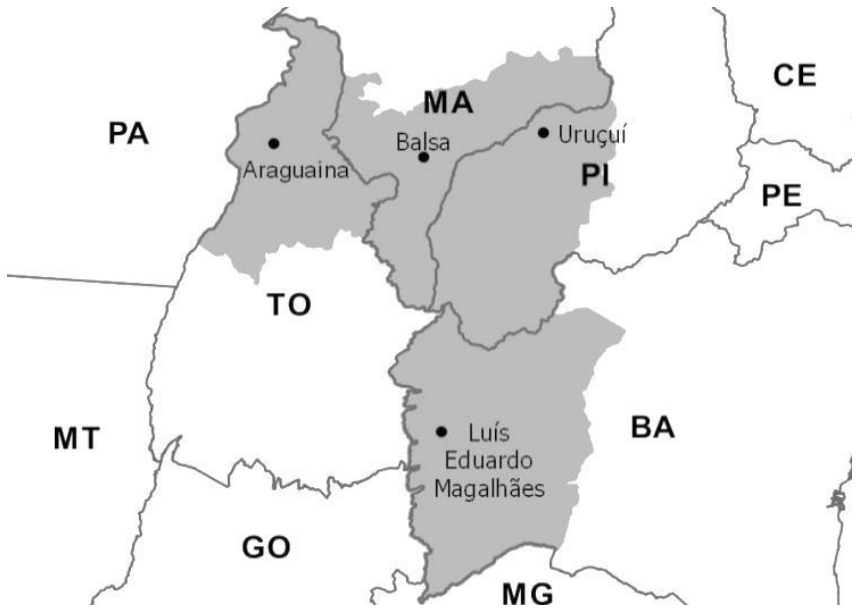 Mapa da região do MATOPIBA, em cinza, abrangendo porções dos estados de Tocantins (TO), Maranhão (MA), Piauí (PI) e Bahia (BA), com destaque para as cidades de Araguaina, Balsa, Uruçuí e Luís Eduardo Magalhães, e fazendo divisa com os estados de PA, MT, GO, MG, PE e CE.