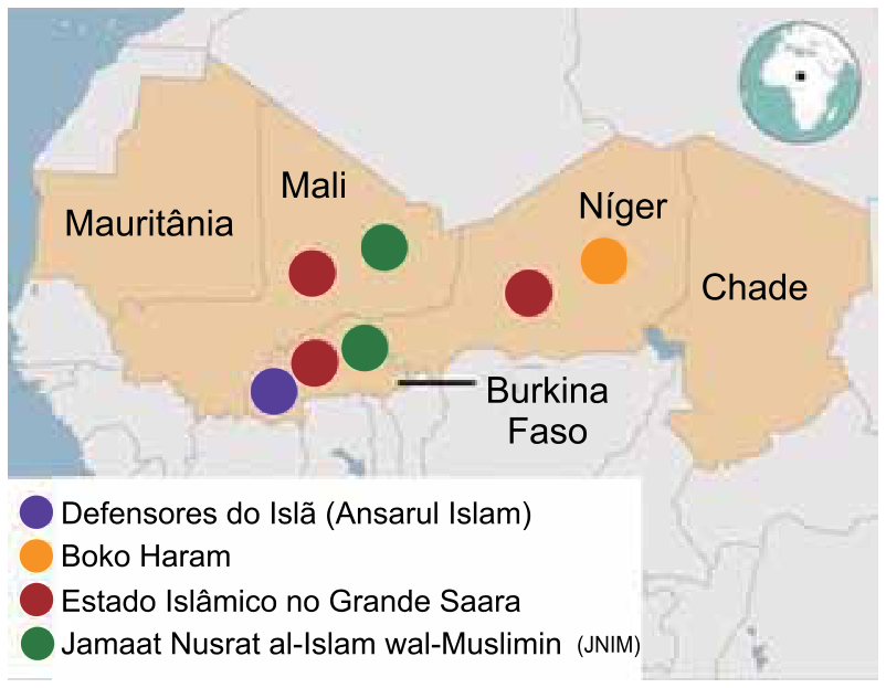 F1 Mapa da região do Sahel mostrando a localização de grupos jihadistas em países como Mali, Níger e Burkina Faso: Defensores do Islã (Ansarul Islam), Boko Haram, Estado Islâmico no Grande Saara e Jamaat Nusrat al-Islam wal-Muslimin (JNIM).
