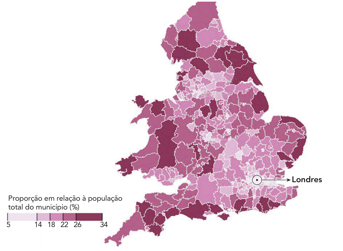 Mapa coroplético da Inglaterra e do País de Gales representando a proporção de pessoas com mais de 65 anos em 2021 por município, em tons de rosa e vinho de 5% a 34%. Uma indicação por seta aponta para Londres, que apresenta as menores proporções.