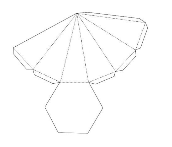 Molde de recorte e dobra para construção de uma pirâmide hexagonal regular, composto por uma base em formato de hexágono regular e seis triângulos isósceles conectados por um vértice comum, contendo abas trapezoidais para colagem nas extremidades.