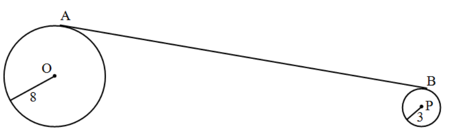 Duas circunferências de centros O e P, com raios medindo 8 e 3, respectivamente, e um segmento de reta AB tangente exteriormente a ambas nos pontos A e B.