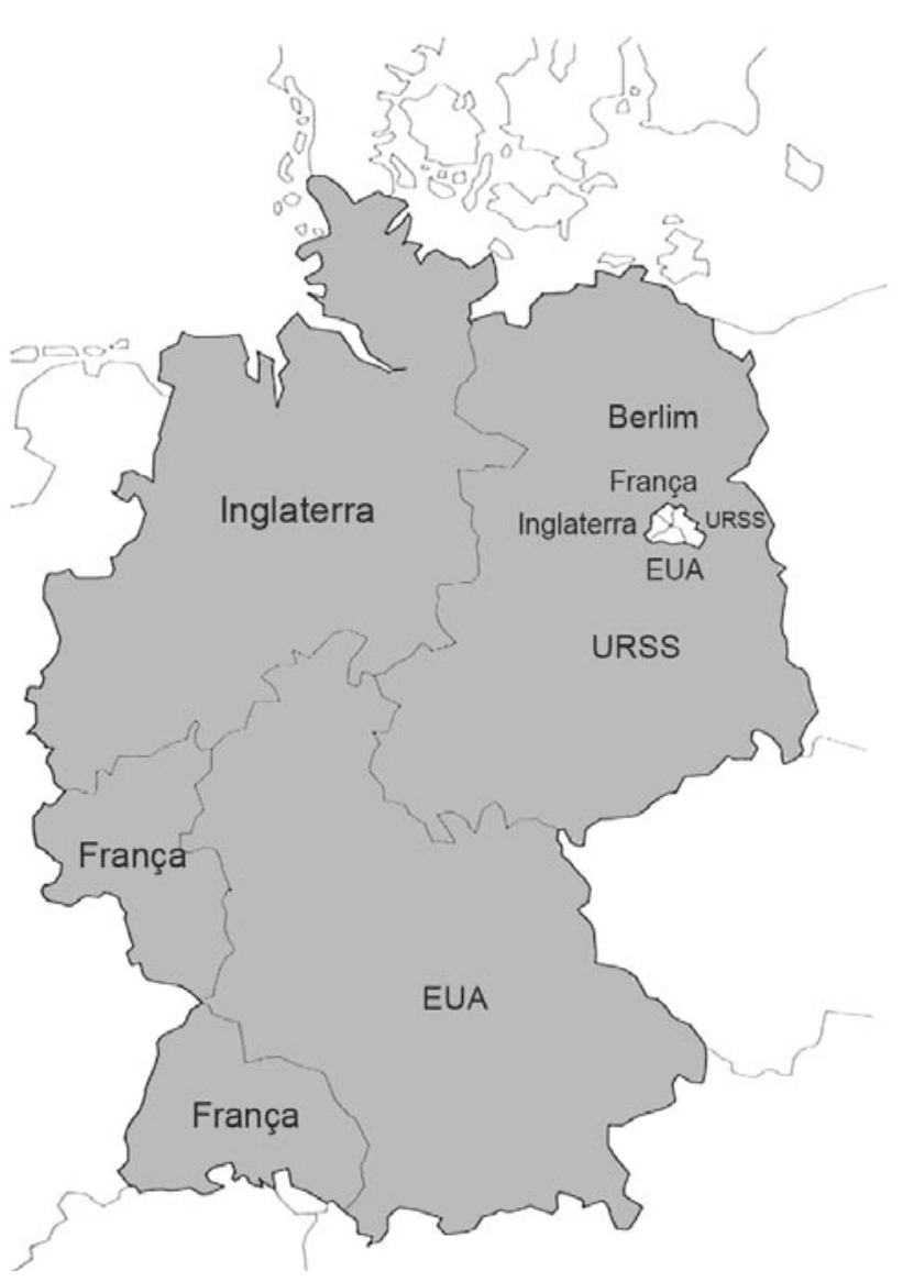 F1 Mapa da Alemanha em 1945 dividido em quatro zonas de ocupação: Inglaterra a noroeste, URSS a leste, EUA ao sul e sudeste, e França a oeste e sudoeste. Berlim, localizada na zona da URSS, também é mostrada subdividida em quatro setores correspondentes a França, Inglaterra, EUA e URSS.